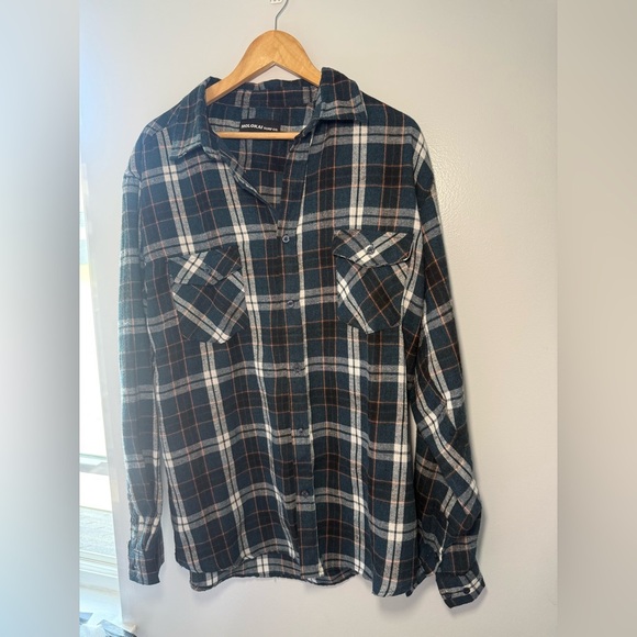 Oversized Flannel - Picture 5 of 5